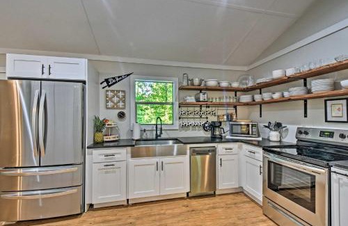Martin Casa | New Listing Blue Haven Nest w Dock