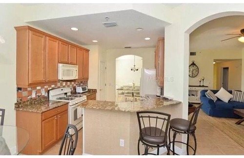 Lakewood Ranch Condominio | NEW LISTING!! Bright, Spacious, Comfortable 3BR/2Bath in LWR