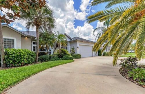 White Marsh Casa | New Listing! Charlotte Harbor Area Resort, 120mi to Disney & 134mi to Universal - GRH515667
