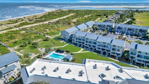 Saint Helena Island Casa | New listing - Condo on Harbor Island