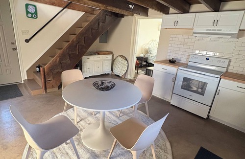 Carbon Hill Cabaña | New Listing! Cozy country cabin in peaceful surroundings near Albany