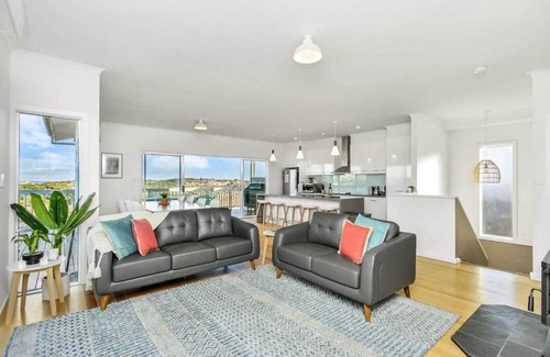 Goolwa Beach Casa | NEW LISTING DISCOUNT - Dunescape 4BR with Sea Views