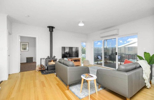 Goolwa Beach Casa | NEW LISTING DISCOUNT - Dunescape 4BR with Sea Views