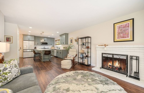 Davis Casa | NEW LISTING! Family-Friendly Getaway Near Slide Hill Park by RedAwning