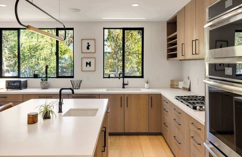 Hollywood Hills Villa | Hillcrest Haven by Colby & Conrad