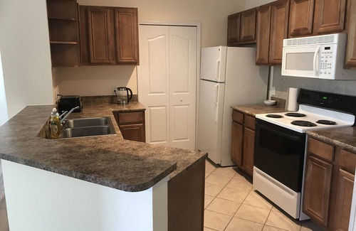 Desoto Acres Condominio | * NUEVA LISTA * ¡Increíble vista al lago!