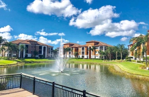 Desoto Acres Condominio | * NUEVA LISTA * ¡Increíble vista al lago!
