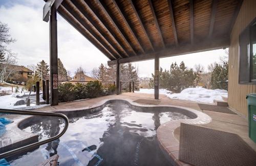 Snowmass Village Apartamento | New Listing Just renovated 3BR 3BA