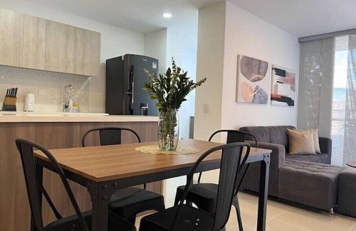 San Diego Apartamento | NEW LISTING! Luxury apartment perfectly located at El Poblado, Medellin.