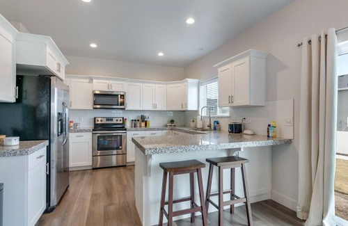 Eagle Mountain Casa | *New Listing* | Modern Home In Silicon Slopes