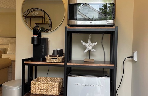 Lower Township Apartamento | NEW LISTING! Beautiful Luxury Studio 4 miles to Cape May Beach. Sleeps 2
