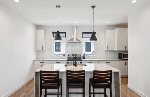 Iowa City Casa | NEW LISTING! New Modern Townhome with Rooftop Patio by RedAwning