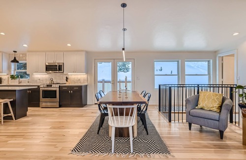Breckenridge Casa | New Listing! Quandary View Retreat 3 Bedroom Home by RedAwning