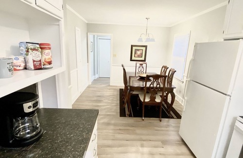 Beverly Woods Casa | New Listing! Southpark Charlotte Queen City Home! Great location!