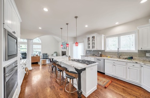 Algonquin Casa | NEW LISTING! Spacious 5BR Family-Friendly Oasis w/Hot Tub by RedAwning