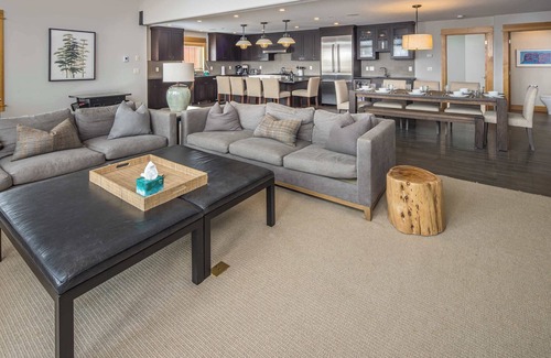 Big Sky Chalet De Esquí | *New Listing* Stunning Ski-In/Ski-Out Mountain Chalet