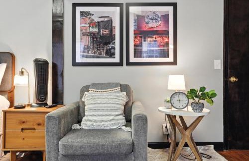 Athens Apartamento | NEW LISTING The Classic City Collection - 3 Separate Units