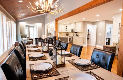 Dahlonega Casa | New Listing! Three Chimney Lodge - 4 Bed, Hot Tub