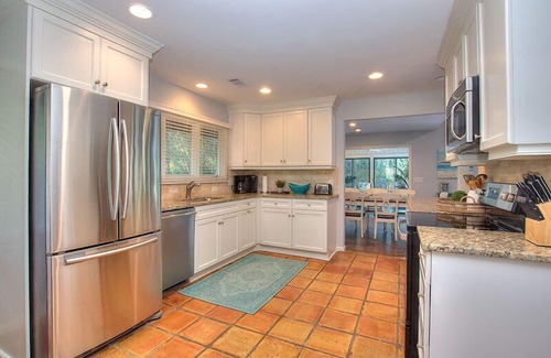 Oceanside Casa | New Listing! Updated Sea Pines Beach Home with 3 BR/3.5 BA