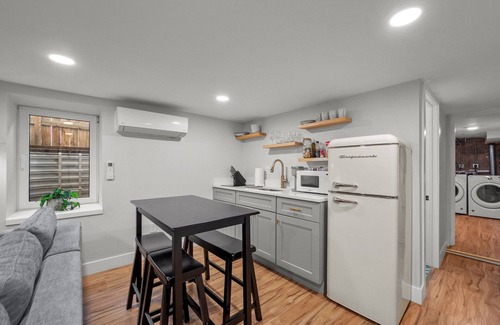 Baker Casa | New Listing! Walkable Location in Baker Neighborhood- Urban Retreat
