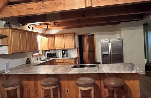 Kyle Chalet De Esquí | New Listing!! Wander the Mtns-Off The Beaten Path Chalet- in Nantahala AC, WiFi