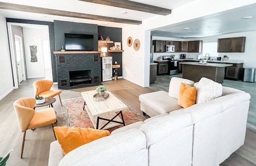 New London Casa | New London 4bed/2.5bath/2,200sf Home Just 20min from Fox Valley!