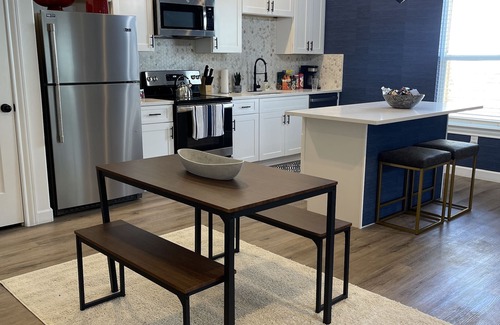 Lockhart Casa | New Lovely Home in Lockhart with a Lounge