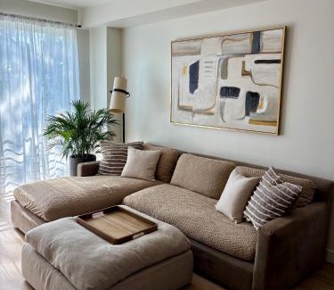 Sherman Oaks Apartamento | New Luxe 3B 3Bath Townhouse