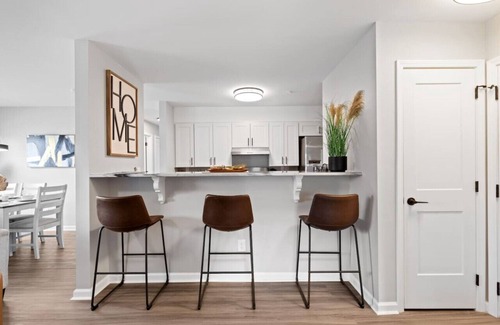 Terry Sanford Apartamento | New LUXE APT 3BR Downtown Fay Unit B