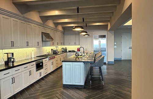 Sunset Beach Casa | Coronado, Quivira Los Cabos | 5-Bedroom Private Villa with Pool & Concierge