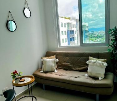 Cinco Esquinas Apartamento | New Luxury Apartment 12th Floor