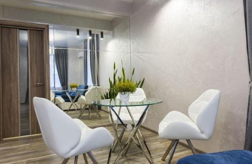 Petrovskoye Apartamento | New luxury Apartment in the Center on Konstitution Square