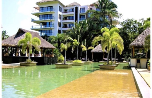 Litibú Condominio | ★ NUEVO ★ Condominio de lujo con magníficas vistas de la selva y el océano + Campo de golf a 1 minuto de distancia