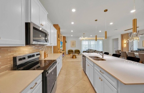 Four Corners Casa | NEW Magic Family Home – Pool & Disney Fun