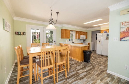 Littleton Casa | New! Main Lake View, Spacious Deck, Firepit, Dock