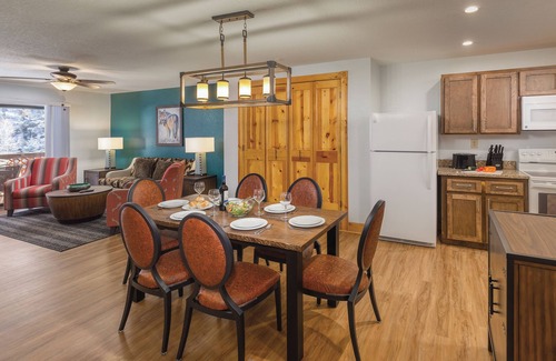 Red River Complejo | Nuevo México, Nuevo México: 2 BR w / Chimenea y Wi-Fi, ski-in / ski-out Resort, zona de Red River