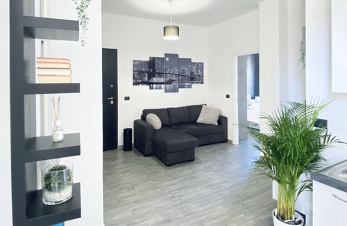 Parella Apartamento | NEW MINIMAL CHIC APARTMENT center, Juventus Allianz stadium, Kappa FuturFestival