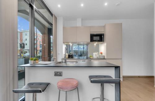 Yiewsley Apartamento | New Modern Apartment near Heathrow Airport