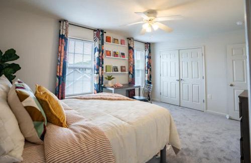 Columbia Apartamento | New Modern Comfort with Pool and Clubhouse