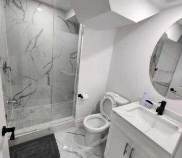 Alcona Casa | New Modern cozy room in Innisfil
