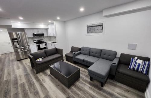 Alcona Casa | New Modern cozy room in Innisfil