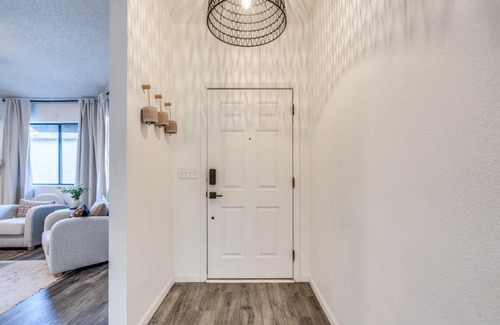 Sierra Vista Casa | New! Modern Family Friendly The Desert Nest