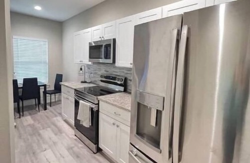 Houston Casa | NEW modern home near Downtown!