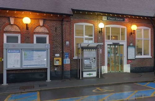 Sutton Apartamento | New Modern London 2 Bed | Long Stays! with Parking