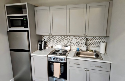 Maryville Apartamento | New Modern Studio in Maryville (Unit 105)
