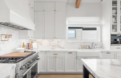 Eden Casa | New Mountain Luxury and Wellness Retreat Full Home