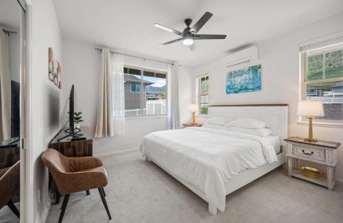 Makaha Valley Casa | New Mountainside Home Near Spectacular Beaches