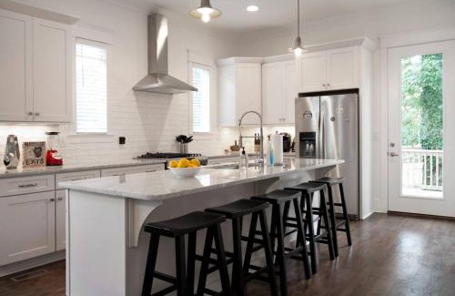 Greenwood Casa | NEW Music Icon House in East Nashville