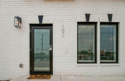 Nashville Apartamento | New Nashville Condo with 2 King beds walk to bars