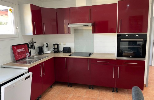Grayan-Et-L'Hopital Casa | NEW Near Soulac/mer and beach air-conditioned house with private heated pool